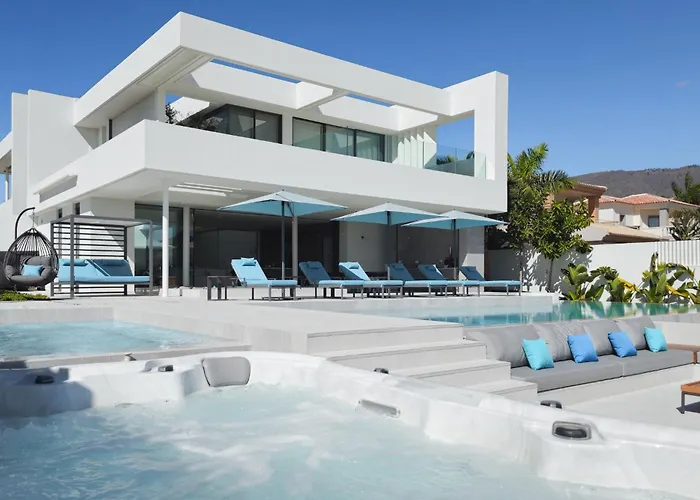 Вілла Karat Casa Verano Адехе